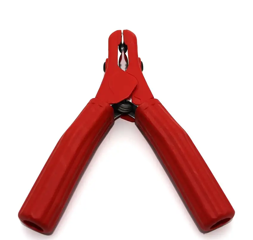 PINCE DE CHARGE BATTERIE ROUGE 100A ENTIèREMENT ISOLéE
