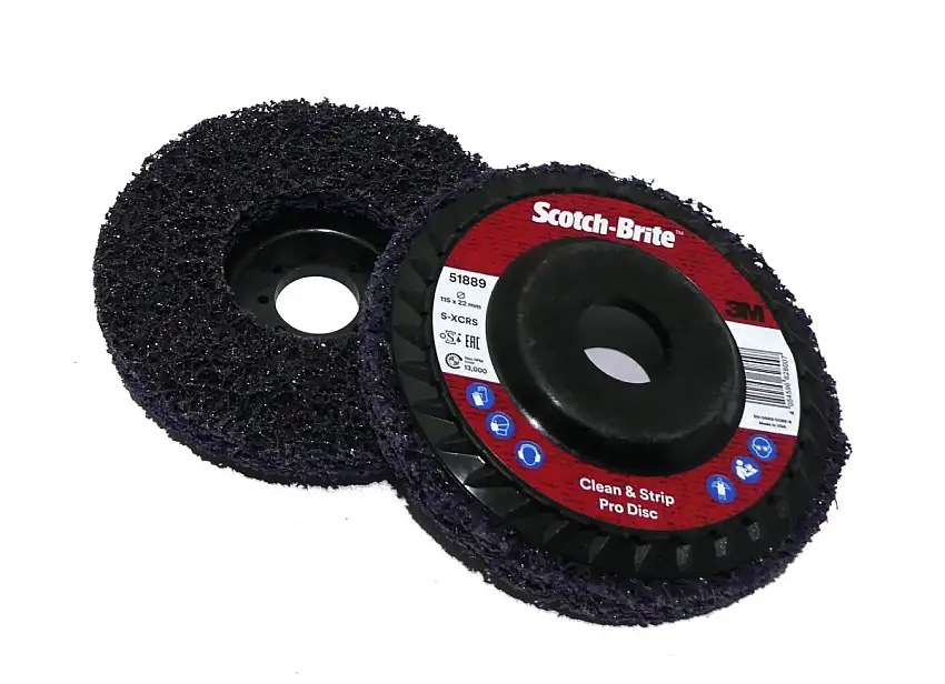 DISQUE 3M SCOTCH-BRITE CLEAN & STRIP 115X22MM POUR UN ENLèVEMENT EFFICACE DE LA ROUILLE ET DE LA PEINTURE