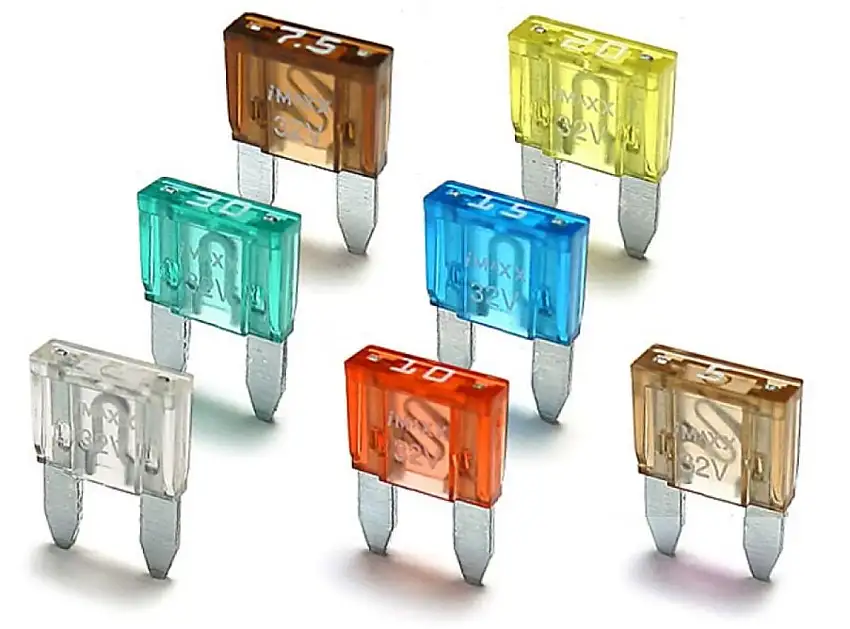 SINATEC ASSORTIMENT MINI FUSIBLES à LAME 7 PIèCES
