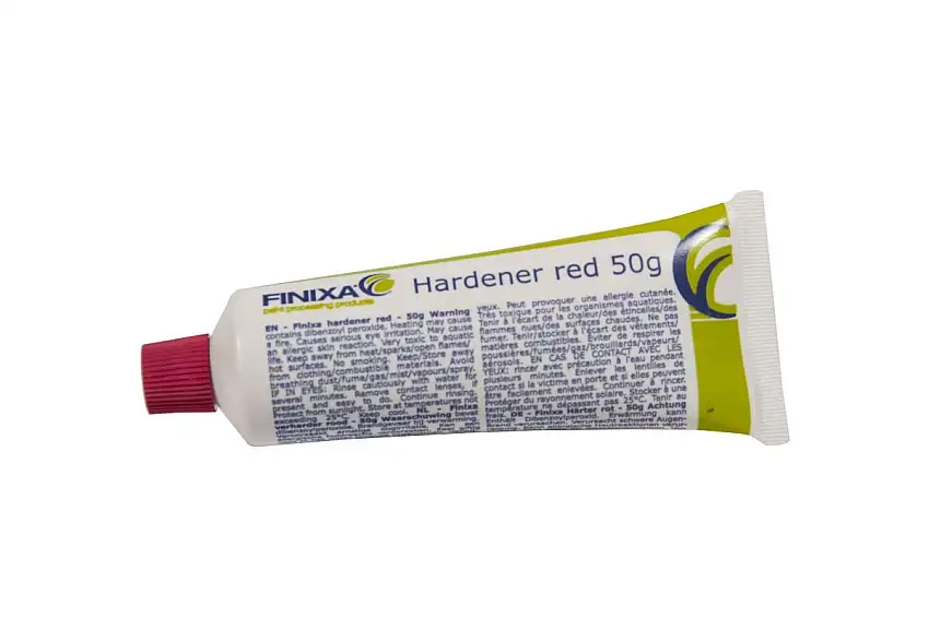 DURCISSEUR FINIXA ROUGE 50 GRAMMES POUR MASTICS POLYESTER