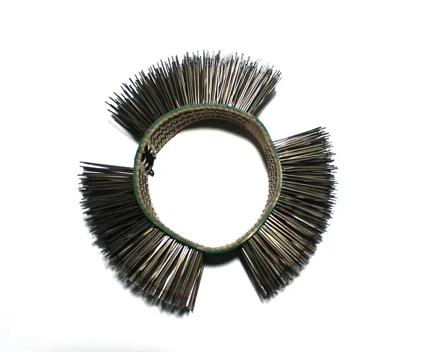 BROSSE MéTALLIQUE MONTI VERTE FINE 23 MM POUR FONTE